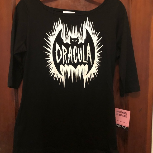 Medium Dracula Top by Vixen - Picture 2 of 5